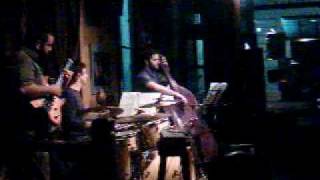 ciclo bukoski jazz fusion 26/11!09 dario iscaro trío producido porraúl ceraulo
