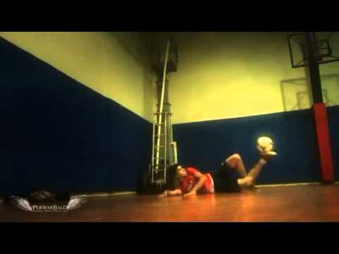 Mohammad Akbari persian football freestyler