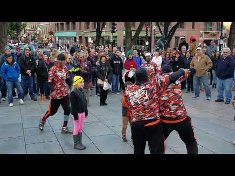 The Breeze Team | Street Performers - Boston MA Nov. 2016
