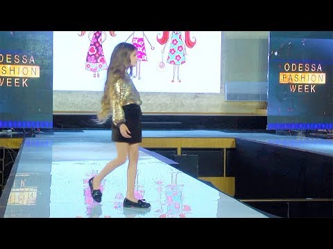 HNA Dress | Fall Winter 2019/2020 Full Fashion Show | Exclusive