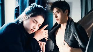 💗灰姑娘喝醉走錯房間，下秒躺到校霸耳邊表白，他瞬間淪陷！😳#cdrama