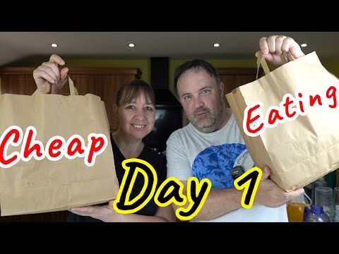 Day 1 Cheap Eating for One Week :: We got all this food for £4.98 #Morrisons Too Good To Go