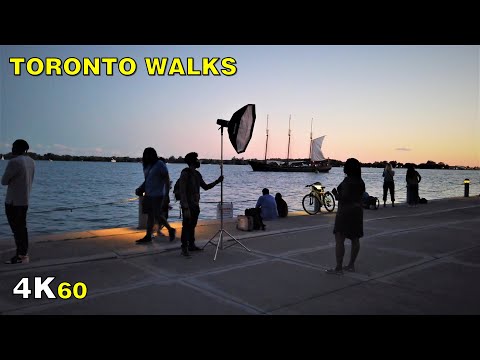 Downtown Waterfront Night Walk in Toronto (Narrated) on Sept 4, 2020