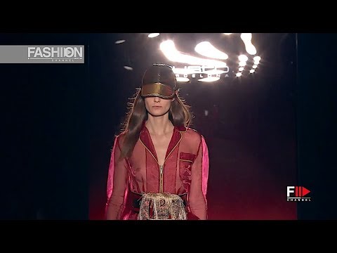 CUSTO BARCELONA 080 Barcelona Fashion Fall Winter 2018 19 - Fashion Channel
