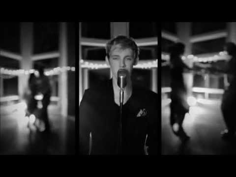 Derik Nelson - "Dancing" (Official Music Video)