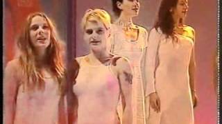 Gaudete Mediaeval Baebes