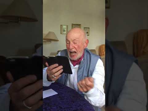 Edgar Morin chante la Varsovienne