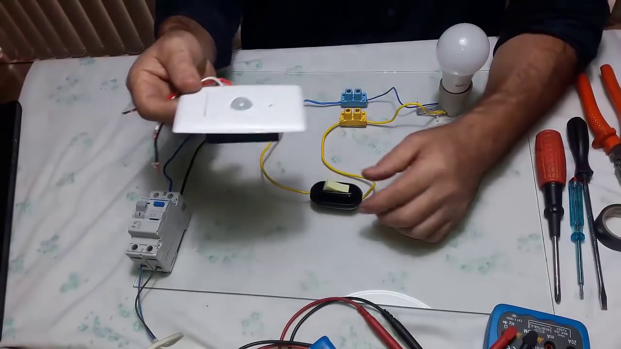 COMO INSTALAR UM SENSOR DE PRESENÇA