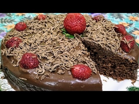 Strawberry Chocolate Cake#Cake without Oven|Strawberry Milk Shake+Frosting 🍰😋@Noushin's Cuisine