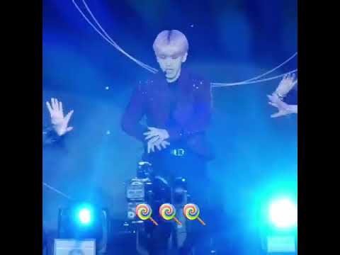 191005 SuperM: Live I can't stand the rain - Baekhyun (Candy Crush)