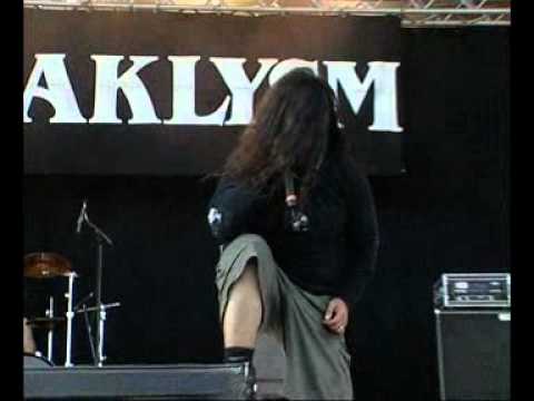 Kataklysm - Face The Face Of War (live @ With Full Force 2005)