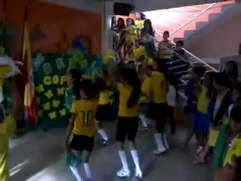 Abertura da copa 2014 pela Escola Municipal Prefeito Alberto Pimenta.