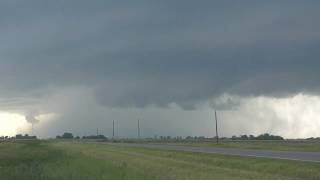 preview picture of video 'Extreme RFD winds and Supercell Hillsboro, ND July 11, 2017'