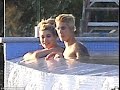Justin Bieber soaks up the sun in his pool with ...