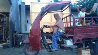 preview picture of video 'Belajar naik motor "part 1"'