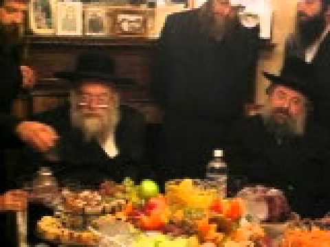 Toldos Aharon Rebbe in Queens