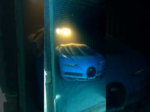มาได้ยังไง? บุกตู้คอนเทนเนอร์ก้นทะเล เจอรถเทพ Bugatti สภาพนางฟ้า 🌊 #Bugatti #บูกัตติ #Hypercar