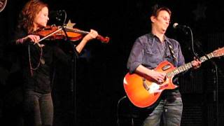 Camelot Motel- Mary Gauthier &amp; Tania Elizabeth @AC&amp;T 2012