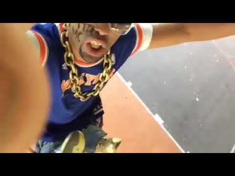 Tito MC rompiendo la calle