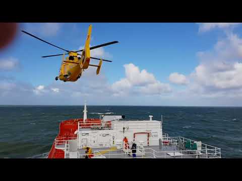 Bow Atlantic at Amsterdam, Ships pilot disembarked by helicopter