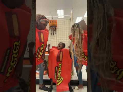 🍫🧡 TikTok Mashup To Do w/ Your Siblings! 🎶 #ReesesPuffVibes🥜 #ChocolateGroove🍩 #SweetMovesOnly