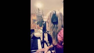 Donna Lewis - Pink Dress (acoustic)