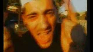 def con dos que no te cojan