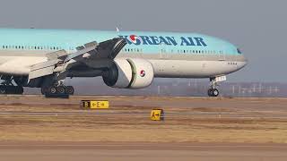 Korean Air Boeing 777-300ER Landing at Dallas/Fort Worth Airport as KAL031