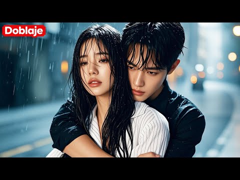 Ella lo persiguió 7 años, fue abandonada en una noche lluviosa. Ahora lo olvida, pero él suplica.