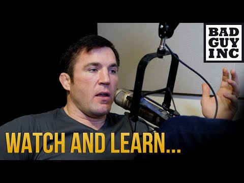 Young fighters need to go back and watch Yair Rodriguez vs the Korean Zombie.