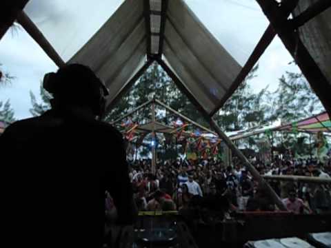 Zaghini @ Respect Lost Festival 2012