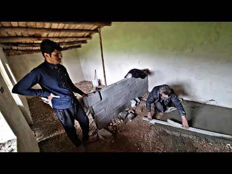 Insulating the floor of a nomadic man's house with his daughter and approaching the desires