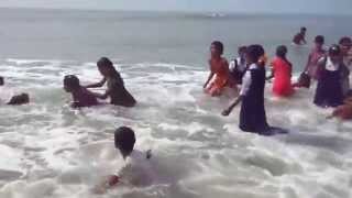 preview picture of video 'Kasshid Beach trip 2014    (मालाठेवाडी - तळा)'