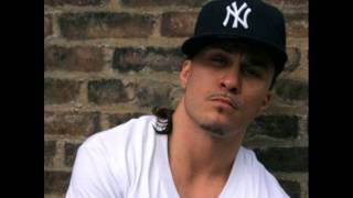 Avery Storm - She Lied