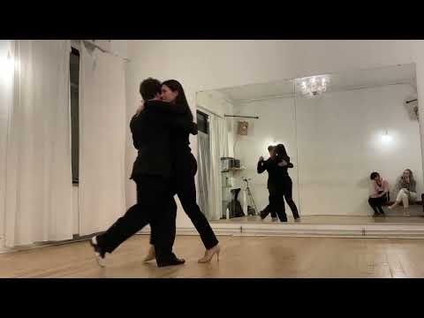 Tango class summery, sequence with calesita, parada, voleo, rulo and more embellishments/ adornos