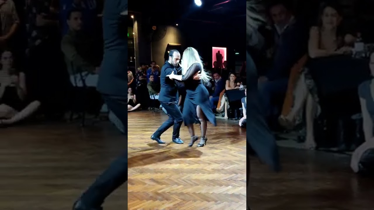 Noelia Hurtado y Pablo Rodríguez. Fuimos (Pugliese-Chanel) La del centro 27jun22 (1-4)