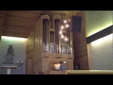 Orgelpartita Kirken den er et gammelt hus - Meester, men zoekt U wijd en zijd.MOV