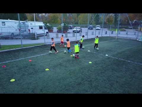 FC Kufstein U9 Fussballtraining:Torschuss - Technik - Schnelligkeit