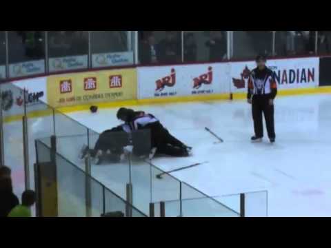 Matthew Boucher vs Keven Larouche