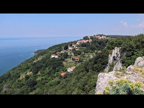Bivio d'Aurisina to Triest / Trieste (Italy) - A hike in the hills along the coast
