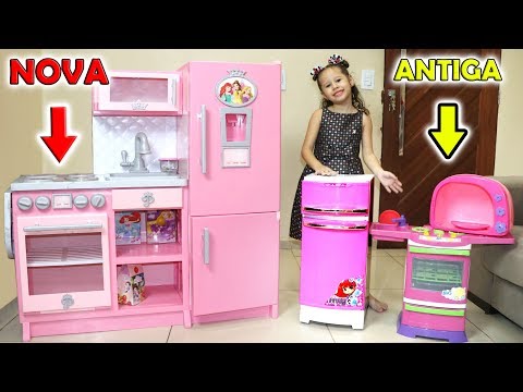 Cozinha VELHA VS NOVA Cozinha de Brinquedo das Princesas - Valentina Pontes