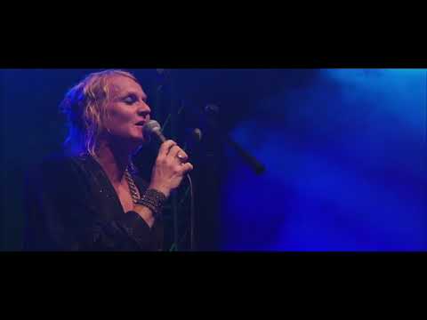 Billie the Vision & the Dancers - Summercat (live at Mobo Festival Mallorca)