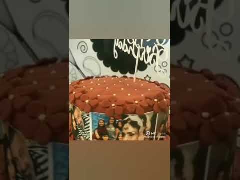 Raveena tandon cake birthday