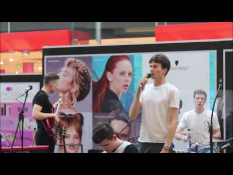 Lake Malawi - Friend of a Friend (LIVE)