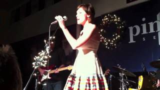 Megan Joy "I'm Not Tryin'" LIVE at Pinnacle (12/11/10)