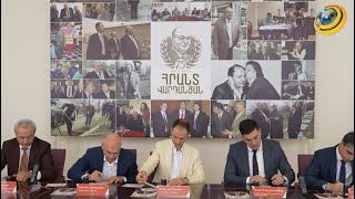 Հրանտ Վարդանյանի 75-ամյակի նամականիշը, առաջին օրվա ծրարը և գեղաթերթիկը դրվել են շրջանառության մեջ