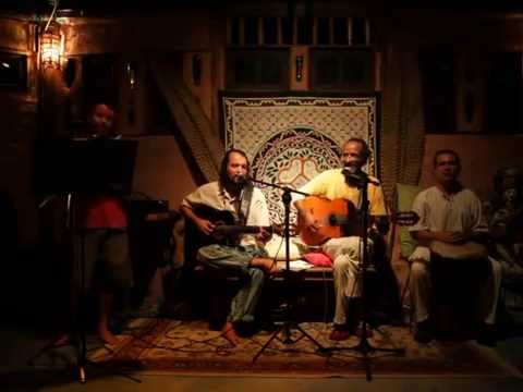 A Cura do Beija Flor - Leal Carvalho - Chandra Lacombe