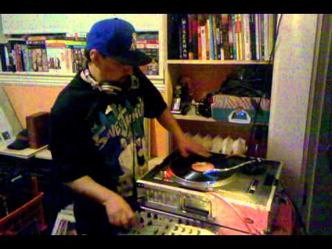 The Original DJ Daze on the decks... rippin up wax.