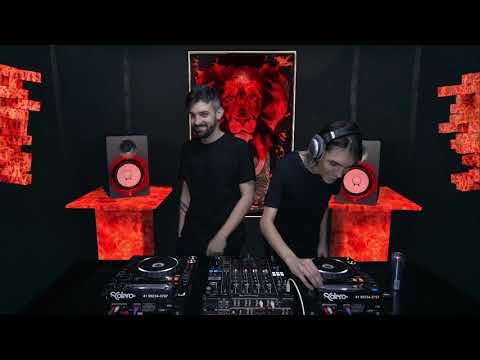 "Quarantines Set" #03 #stayhome #stayshapeless