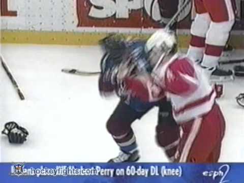 Uwe Krupp vs Jamie Pushor Mar 26, 1997